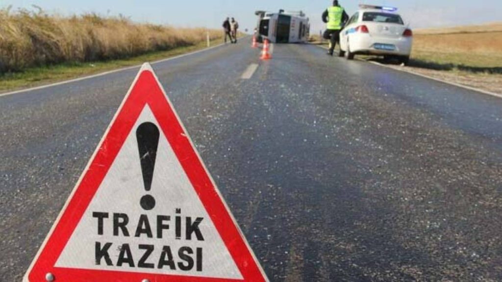 Ankara’da 5 araçlı zincirleme trafik kazası: 2 yaralı