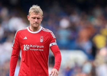 Anlaşma sağlandı; Beşiktaş stoperini Premier Lig'de buldu!