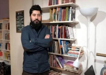 Barış Akademisyeni Adem Yeşilyurt yeniden ihraç edildi