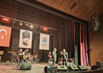 Barış Manço ve Cem Karaca, şarkılarıyla anıldı