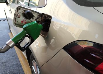 Benzine 1 lira 79 kuruş zam geliyor, litresi 42 TL’yi aşacak!