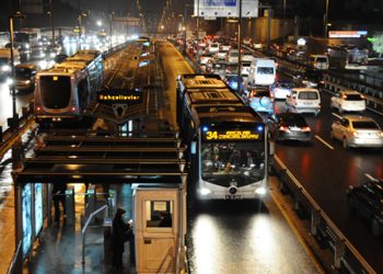 Beylikdüzü’nde metrobüs kazası: 1 ölü