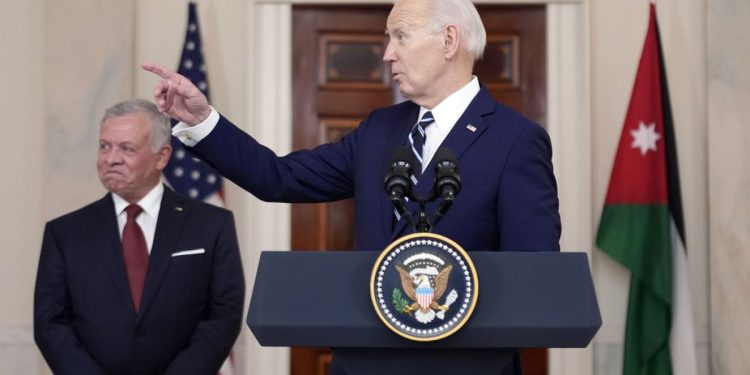 Biden: İsrail ile Hamas arasında en az 6 hafta sürebilecek bir insani ara üzerinde çalışıyoruz