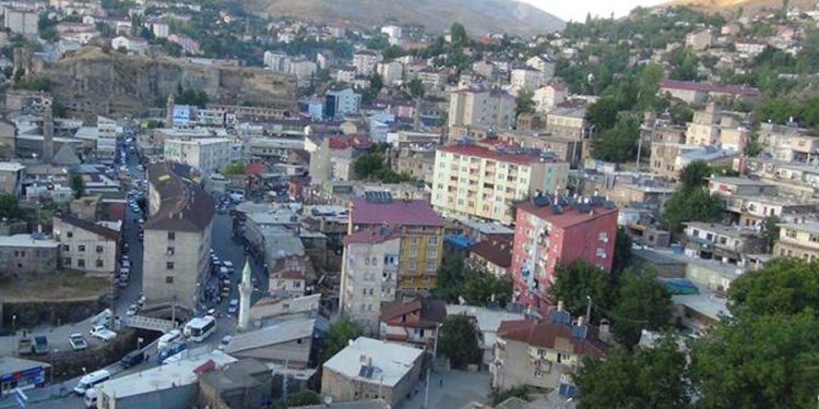 Bitlis’te kayyımlar 676 gayrimenkulü 393 milyon liraya sattı