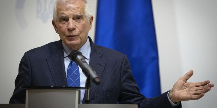 Borrell: İsrail'e askeri yardım gözden geçirilmeli