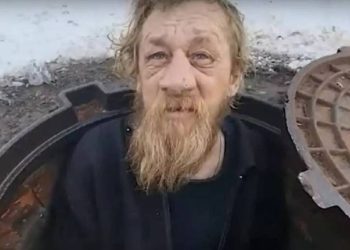 Boşandıktan sonra kanalizasyona inen adam, 15 yıl boyunca orada yaşadı
