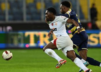 Bu formayı giydiğim için gurur duyuyorum