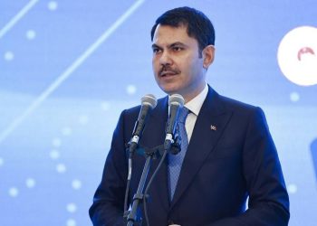 Bu kez troller değil, facia neden oldu: Murat Kurum sosyal medyada zirvede!