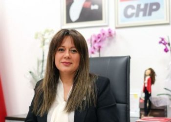 CHP Genel Başkan Yardımcısı istifa etti