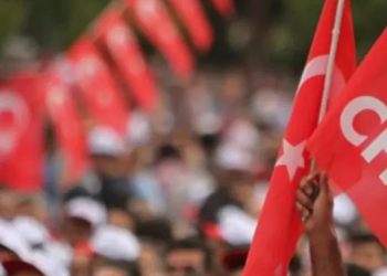 CHP İzmir’de, o başkan adayı değiştirildi