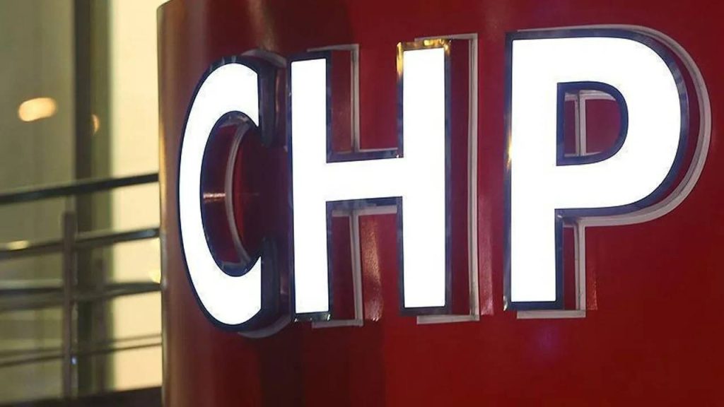 CHP'de 37 gün sonra bir aday değiştirildi