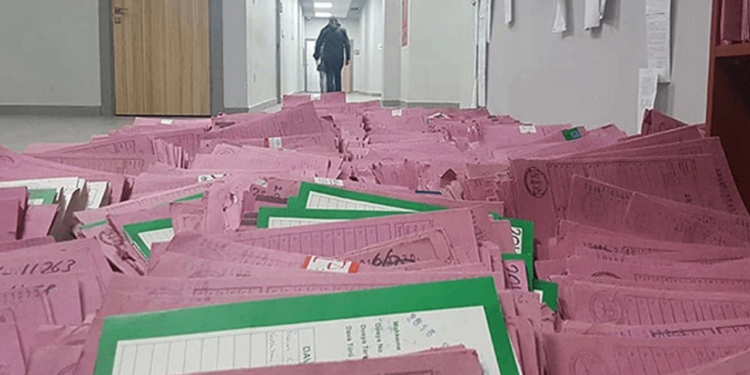 CHP'li Sümer: Saray vatandaşı tüketiyor | 85 milyonun yaşadığı ülkede 21.5 milyon icra dosyası var