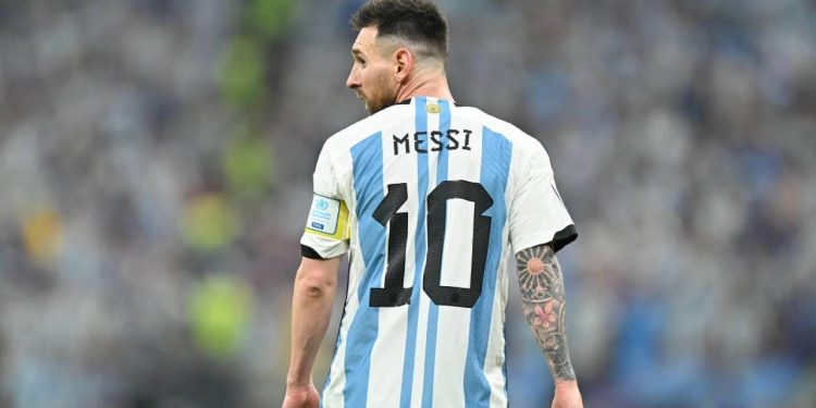 Çin'de Messi'ye olan tepkiler büyüdü; Arjantin'in maçı iptal edildi!