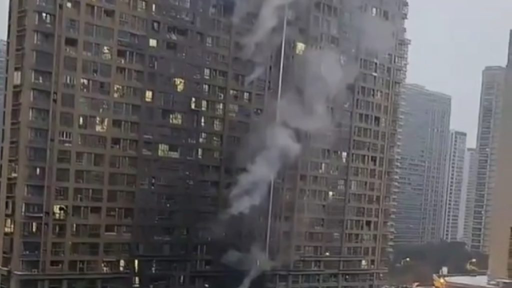 Çin'de apartmanda yangın: 15 kişi öldü
