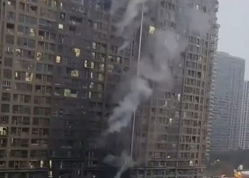 Çin'de apartmanda yangın: 15 kişi öldü