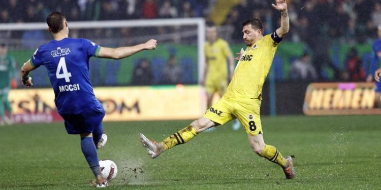 Çok doluyum; bu armaya saygımdan sustum!