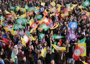 DEM Parti Bursa’da eşbaşkan adaylarını açıkladı