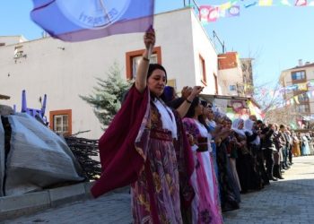 DEM Parti'den kadın seçim bürosu açılışı