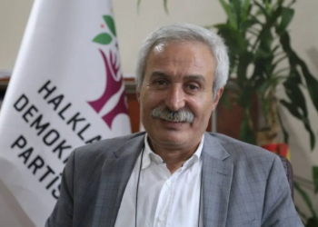 Depremde evi ağır hasar alan Selçuk Mızraklı'ya daire çıktı