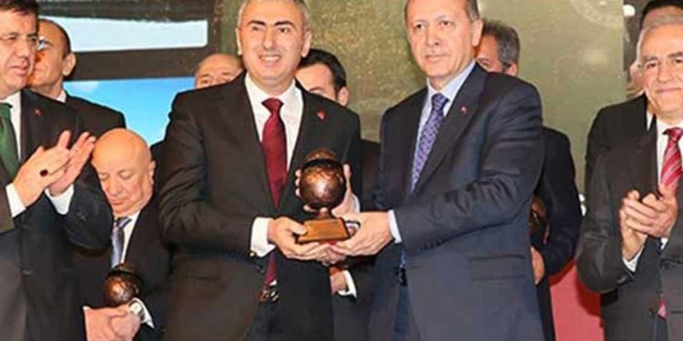 Devletten milyarlık ihaleler alıyordu: Bayburt Grubu patronuna dolandırıcılıktan hapis cezası