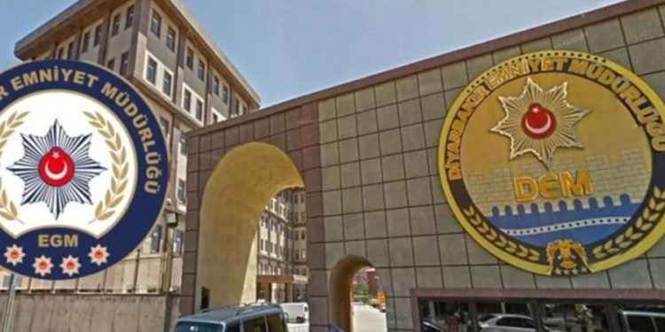 Diyarbakır Emniyeti ‘DEM’ kısaltmasını bina girişinden kaldırdı