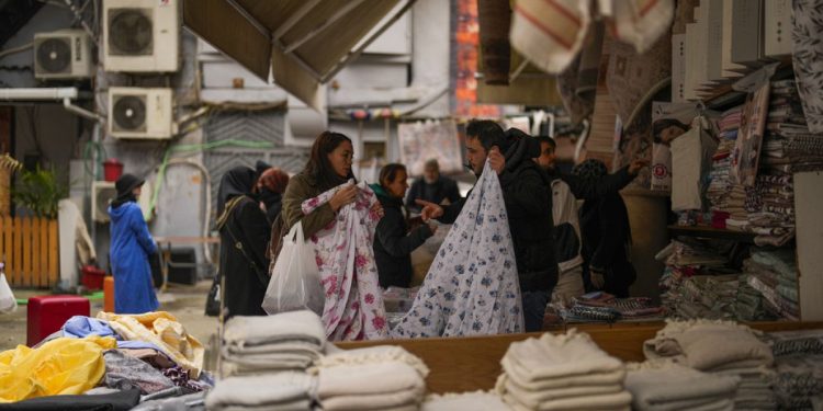 Enflasyon rakamları açıklandı: TÜFE ocakta yüzde 6,7 arttı; yıllık bazda yüzde 64,86 oldu