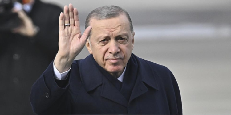 Erdoğan, Birleşik Arap Emirlikleri'nde