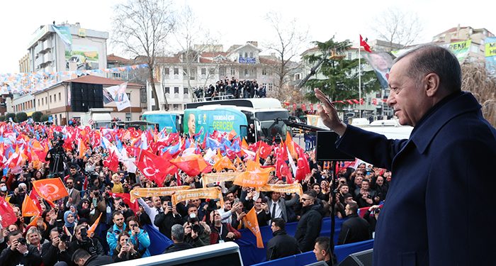 Erdoğan: Bizde CHP’li belediyeler gibi “Oy yoksa hizmet de yok” diye milleti tehdit etmek olmaz