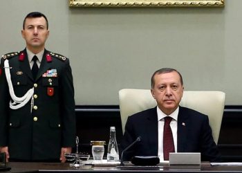Erdoğan’ın eski Başyaveri: ‘Reis’e suikast girişimi yapılsa Saray’da canlı kalmazdı; Akar, Erdoğan’a ‘münafık’ diyordu’