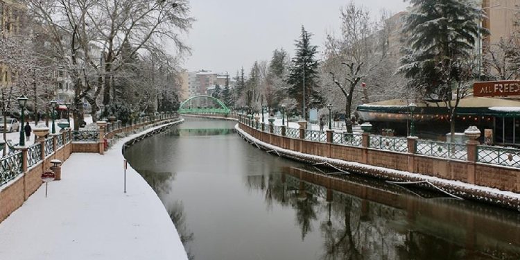 Eskişehir'de duyulan patlama sesiyle ilgili valilikten açıklama!