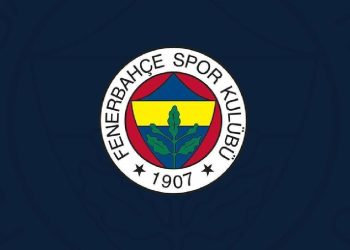 Fenerbahçe forvetinin sözleşmesini uzattı