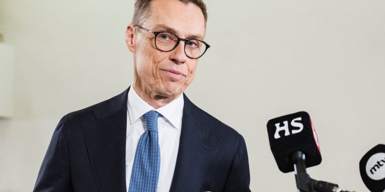 Finlandiya sandığa gitti, yeni cumhurbaşkanı İsveç kökenli