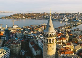 Galata Kulesi 1 ay ziyarete kapatılacak