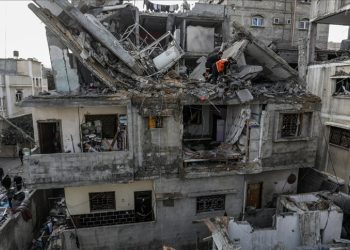 Gazze'de 2 bebek açlıktan öldü