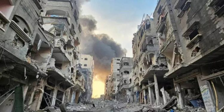 Gazze’de can kaybı 29 bin 878’e yükseldi