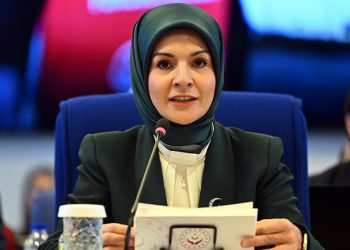 Gençlere verilecek evlilik kredisi için başvuru tarihi belli oldu; 15 Şubat