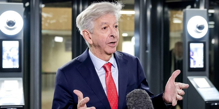 HOLLANDA | Arabulucu Ronald Plasterk: Koalisyon hükümeti şu anda olası görünmüyor