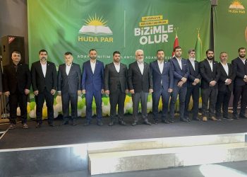 HÜDA PAR 57 belediye başkan adayını açıkladı: 3 büyükşehirde kimler aday oldu?