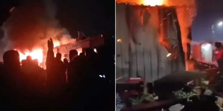 Hatay’da konteyner kentte yangın paniği