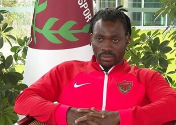 Hatayspor, depremde hayatını kaybeden futbolcusu Christian Atsu'yu andı