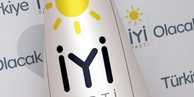 İYİ Parti'deki suikast girişiminin detayları ortaya çıktı: 'GİK üyesinin eşi, ilçe başkanını öldürtmeye karar verdi'