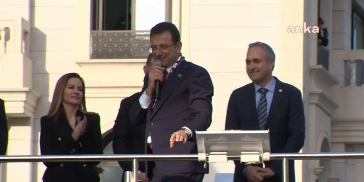 İmamoğlu: Binali Yıldırım'dan daha memnundum