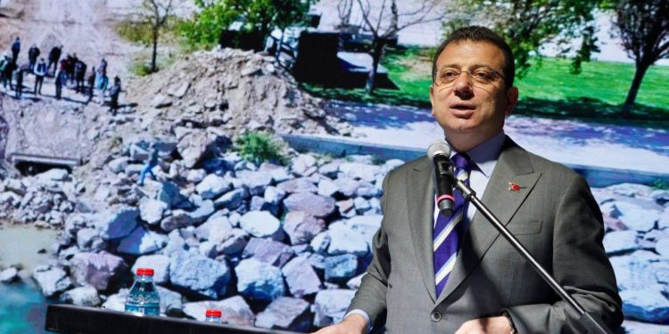 İmamoğlu'ndan Erdoğan'a: Seçime giderken bile milletini tehdit ederek, oy isteyenden Allah korusun