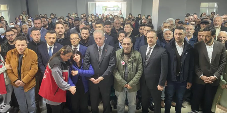 İstanbul Adliyesi'ndeki saldırıda hayatını kaybeden Karataş son yolculuğuna uğurlandı