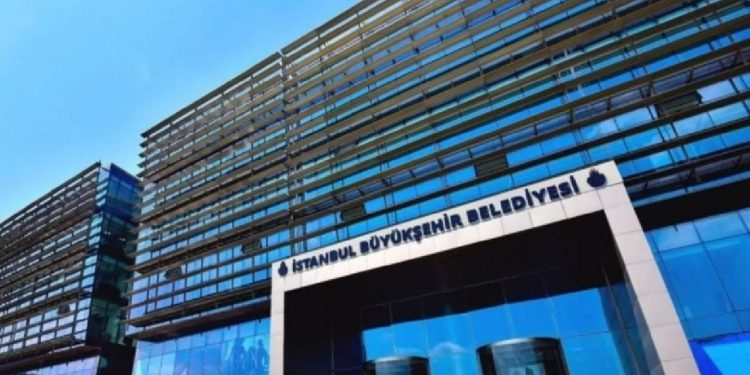 İstanbul Büyükşehir Belediye Başkanlığı için tam 52 aday yarışacak