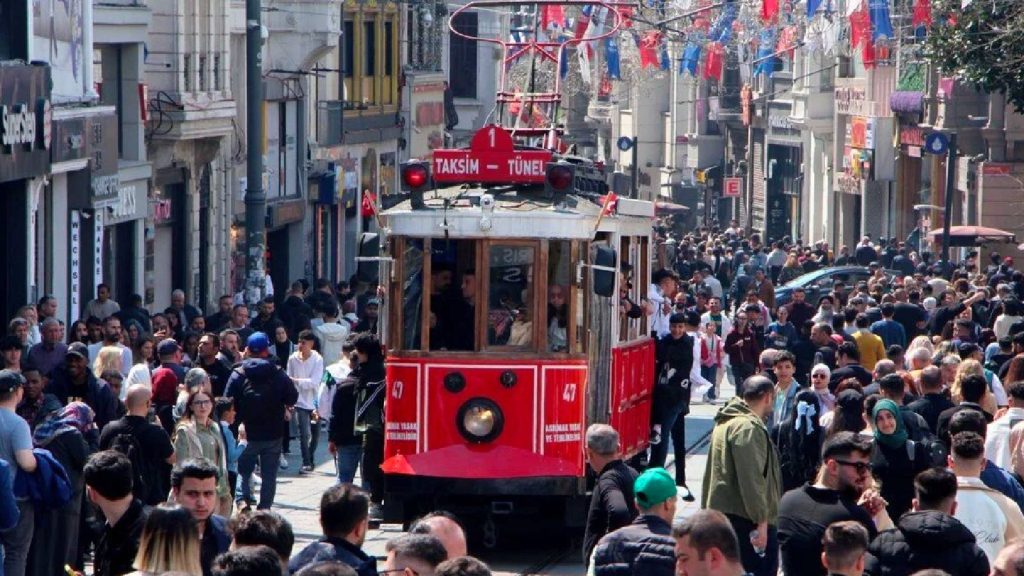 İstanbul’da ocak ayında perakende fiyatlar aylık yüzde 6,72, yıllık bazda ise yüzde 76,17 oldu