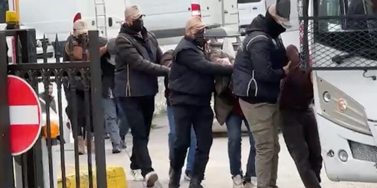 Kilise saldırısında 34 şüpheliden 25’i tutuklandı, 9’u adli kontrolle serbest