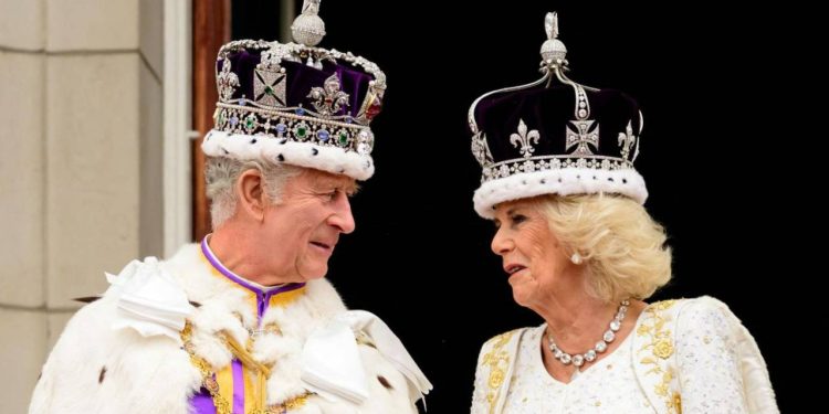 Kraliçe Camilla'dan Kral Charles için ilk açıklama: Görevleri üstlenecek