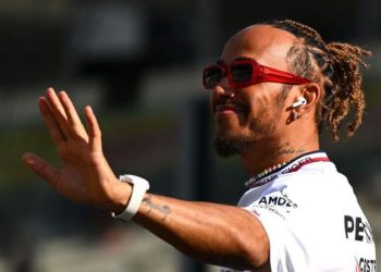 Lewis Hamilton Ferrari’yle anlaştı: Formula 1’de 7 kez şampiyon olan İngiliz pilot önümüzdeki sezon Mercedes’ten ayrılacak