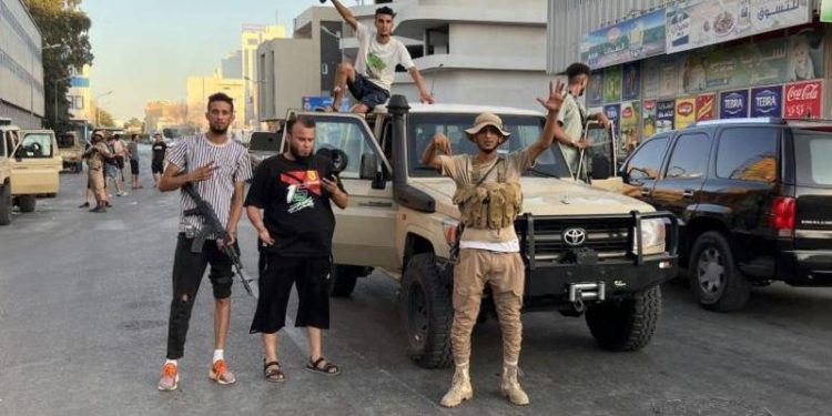 Libya’da milis grupları başkent Trablus’u terk edecek